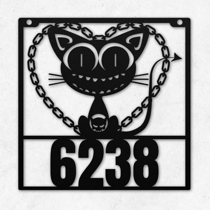 GOTHIC CAT CHAIN HEART METAL SIGN