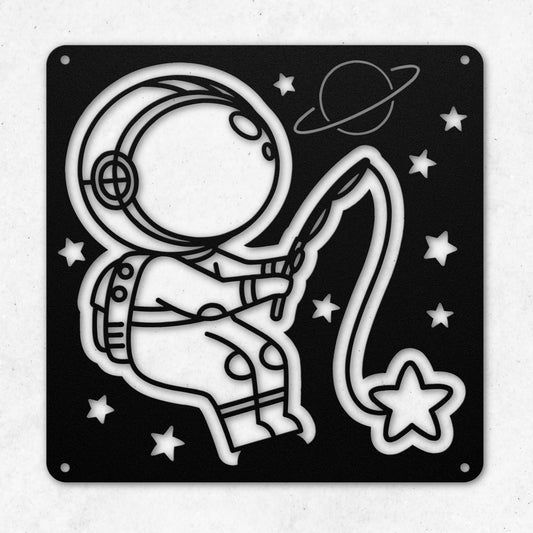 ASTRONAUT METAL WALL ART